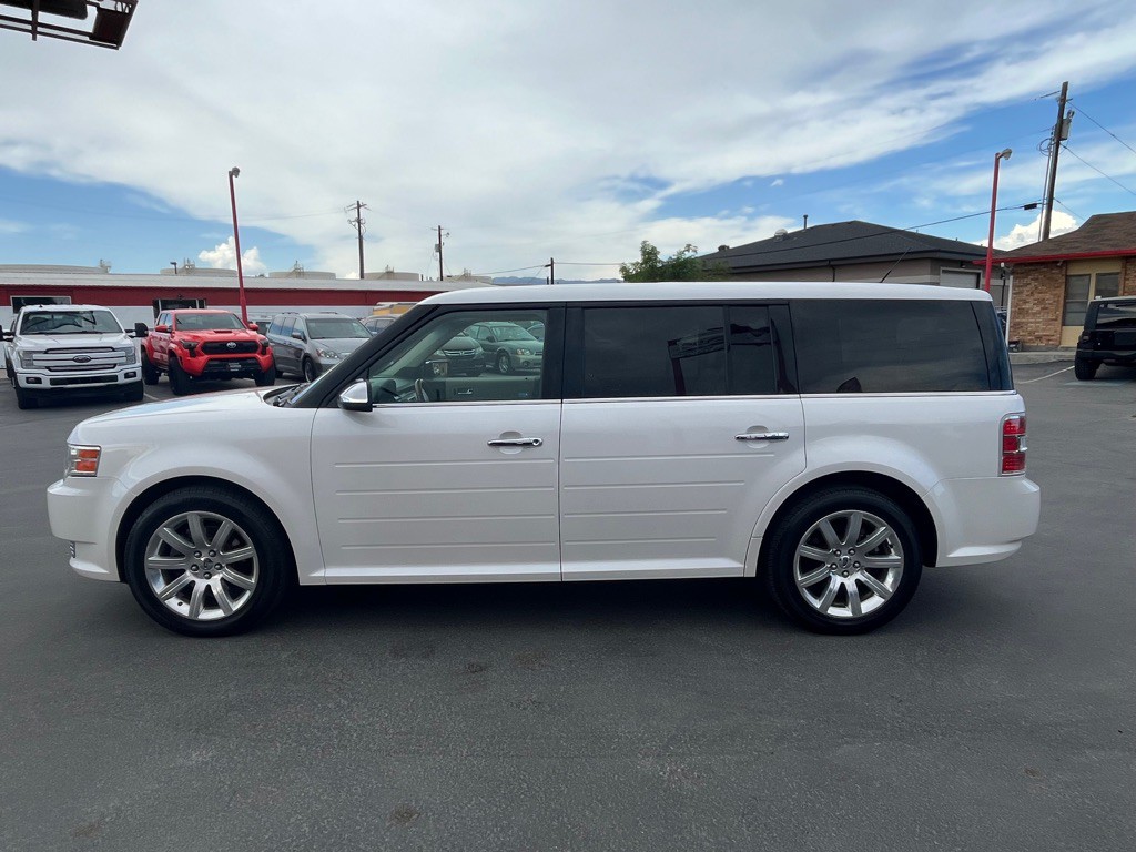 2010 Ford Flex Image 14