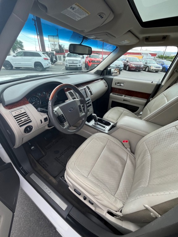 2010 Ford Flex Image 18