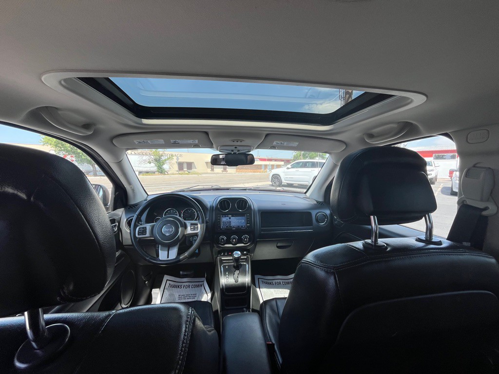 2012 Jeep Compass Image 10