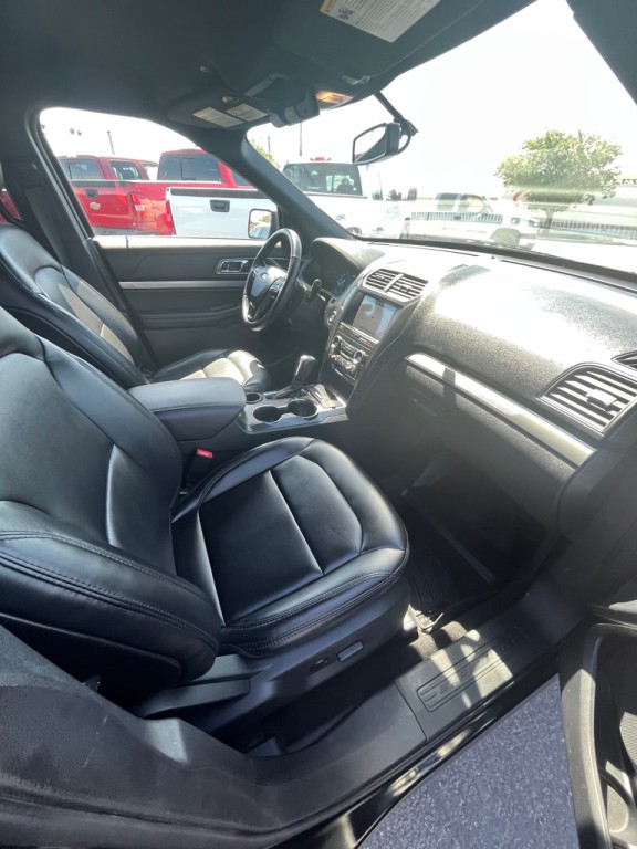 2019 Ford Explorer Image 6