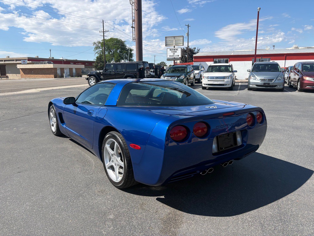 2003 Chevrolet Corvette Image 4