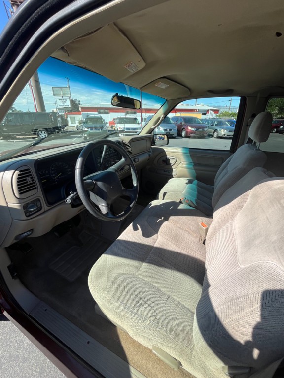 1998 Chevrolet C/K Image 9