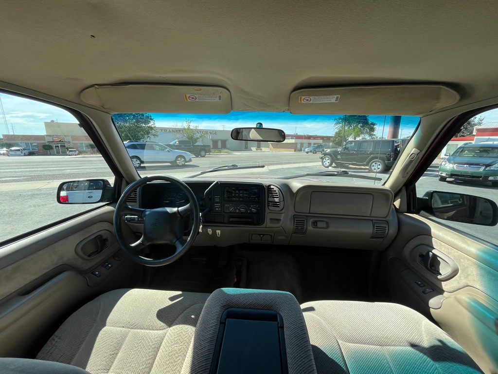 1998 Chevrolet C/K Image 10