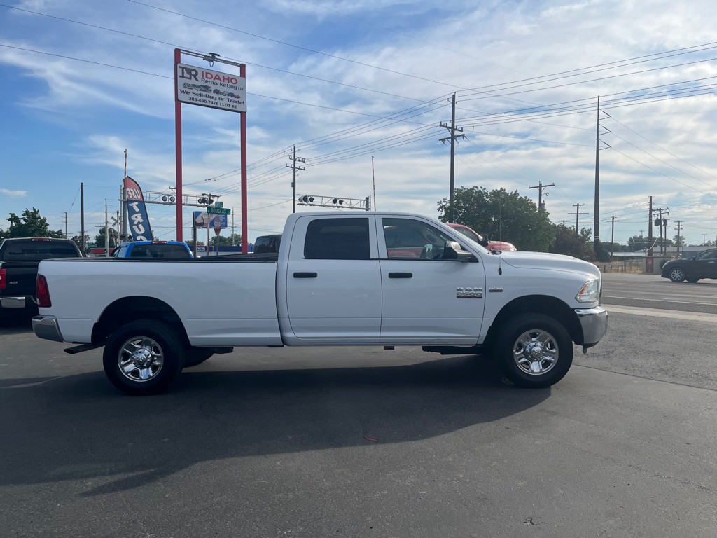 2017 RAM 2500 Image 6