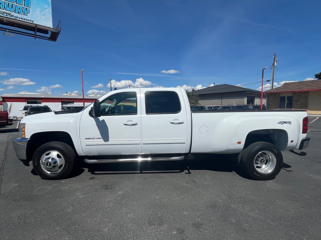 2013 Chevrolet Silverado 1500 Image 3