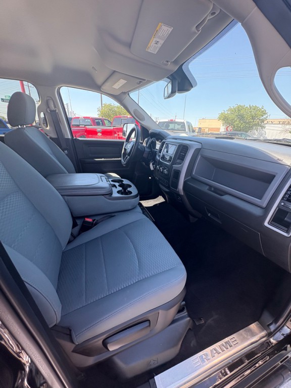 2018 RAM 3500 Image 7