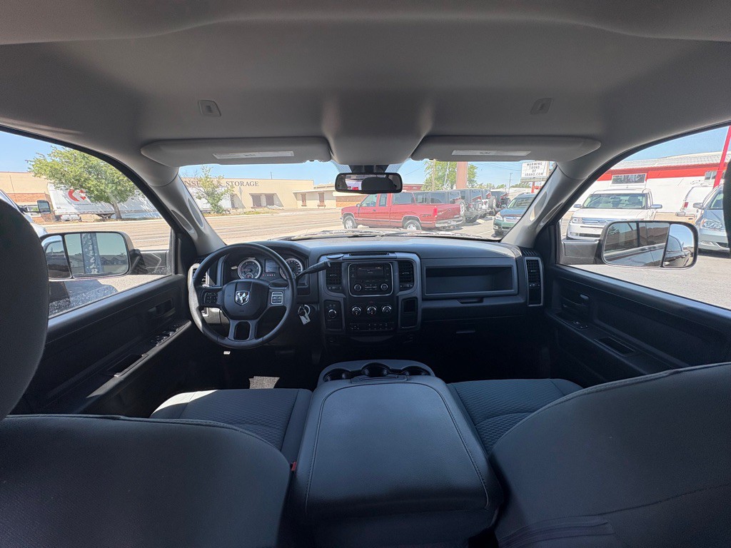2018 RAM 3500 Image 10
