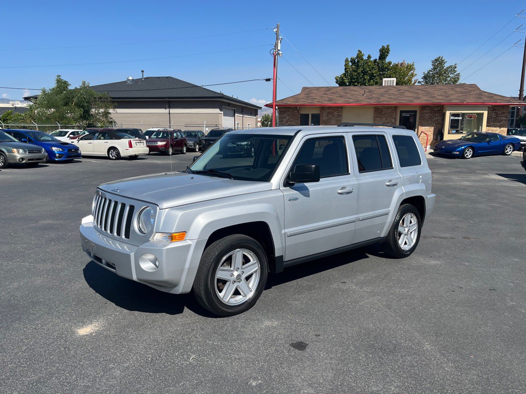 2010 Jeep Patriot Image 2