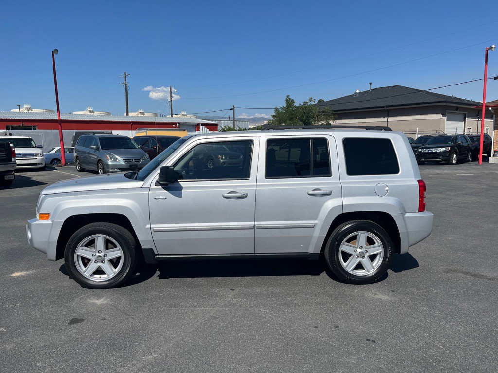2010 Jeep Patriot Image 3