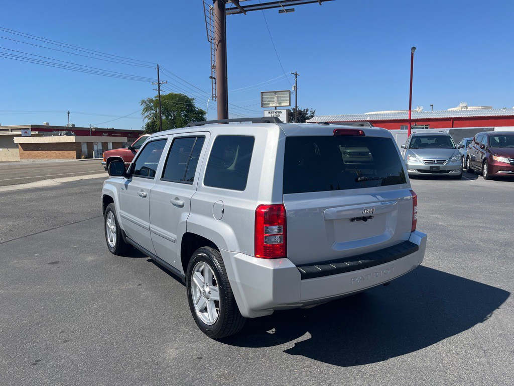 2010 Jeep Patriot Image 4
