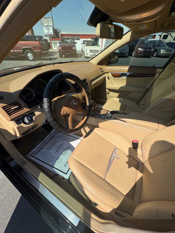 2008 Mercedes-Benz C-Class Image 10