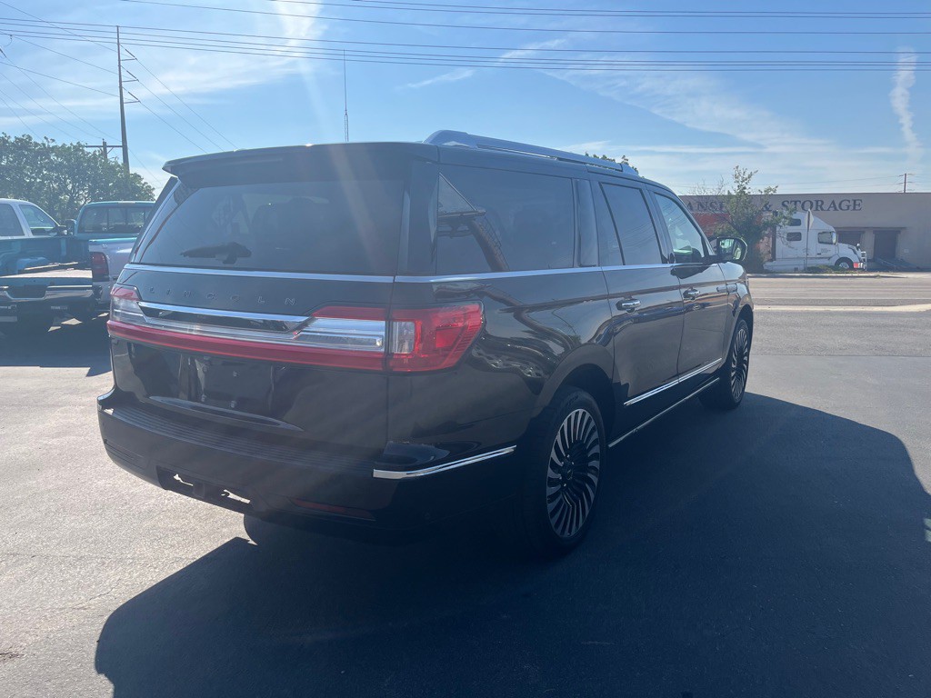 2019 Lincoln Navigator Image 5