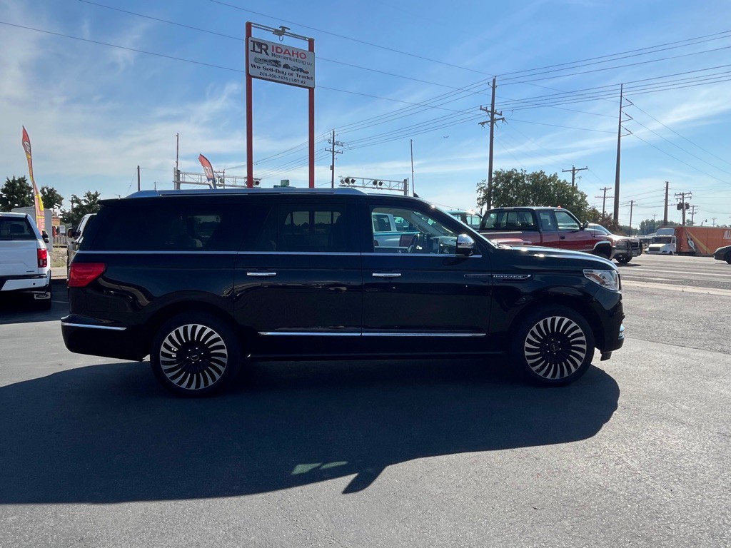 2019 Lincoln Navigator Image 6