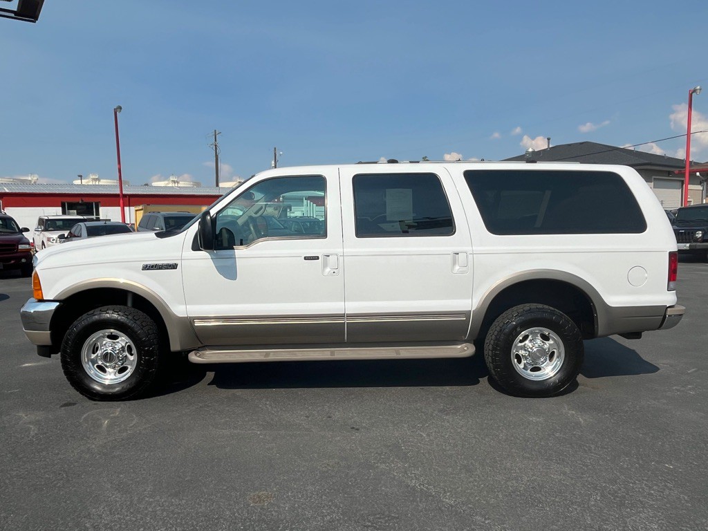 2001 Ford Excursion Image 3