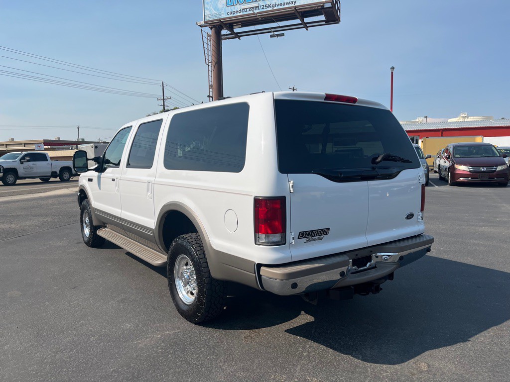 2001 Ford Excursion Image 4
