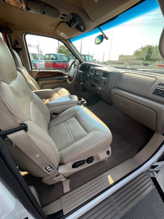2001 Ford Excursion Image 7