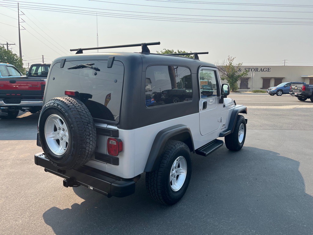 2005 Jeep Wrangler Image 5