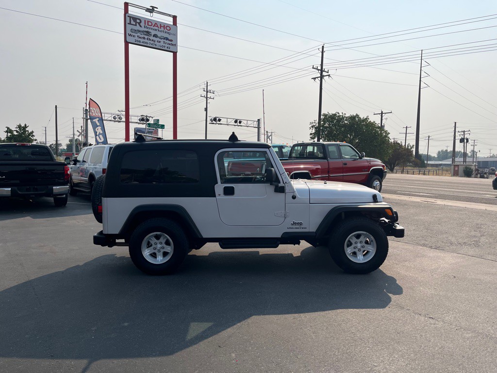 2005 Jeep Wrangler Image 6