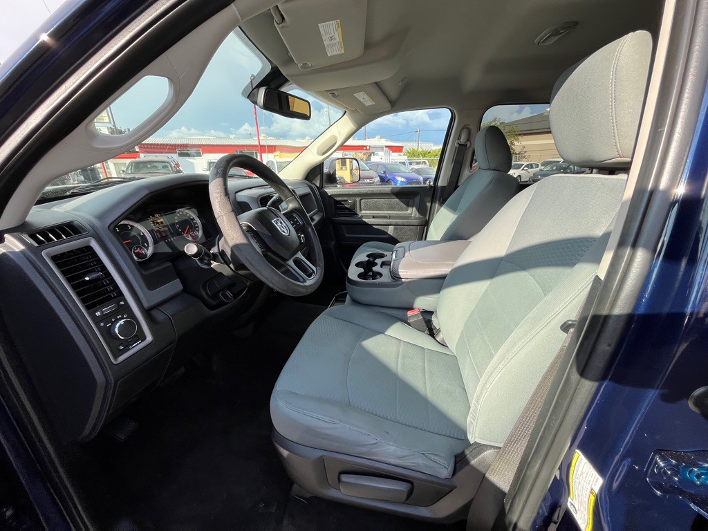 2017 RAM 3500 Image 7