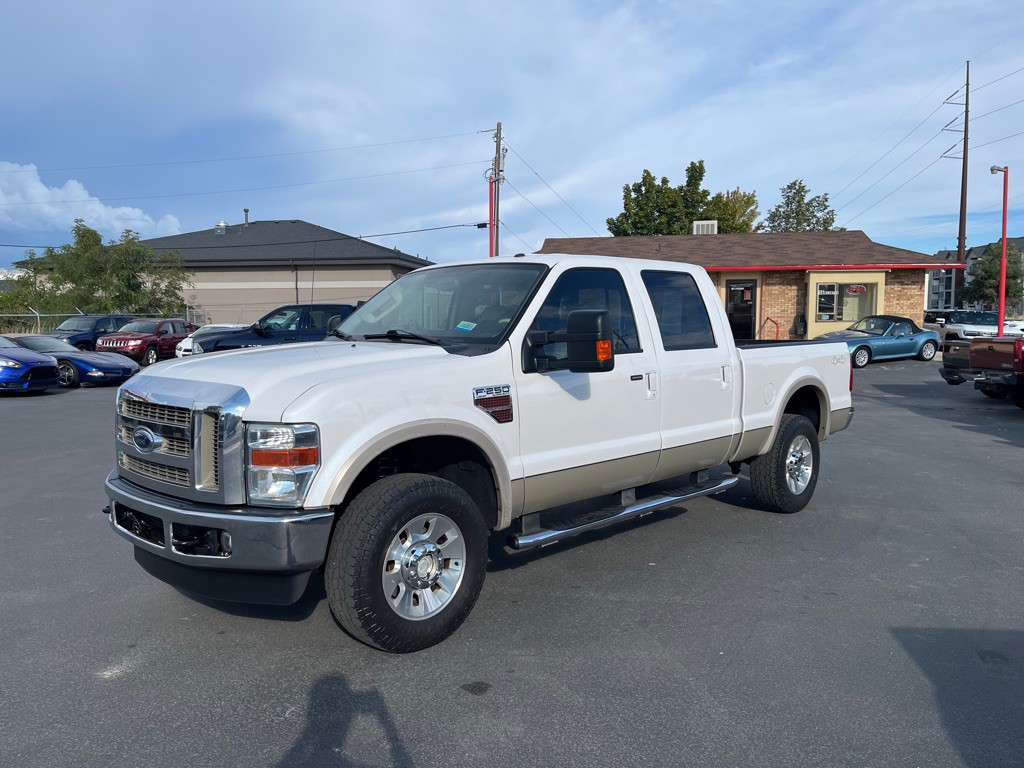 2010 Ford F-250 Image 2