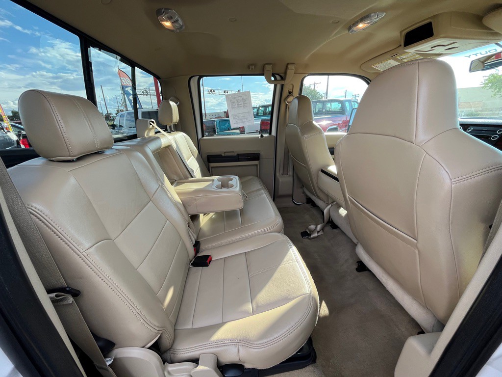 2010 Ford F-250 Image 9