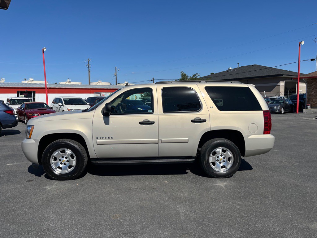 2009 Chevrolet Tahoe Image 3