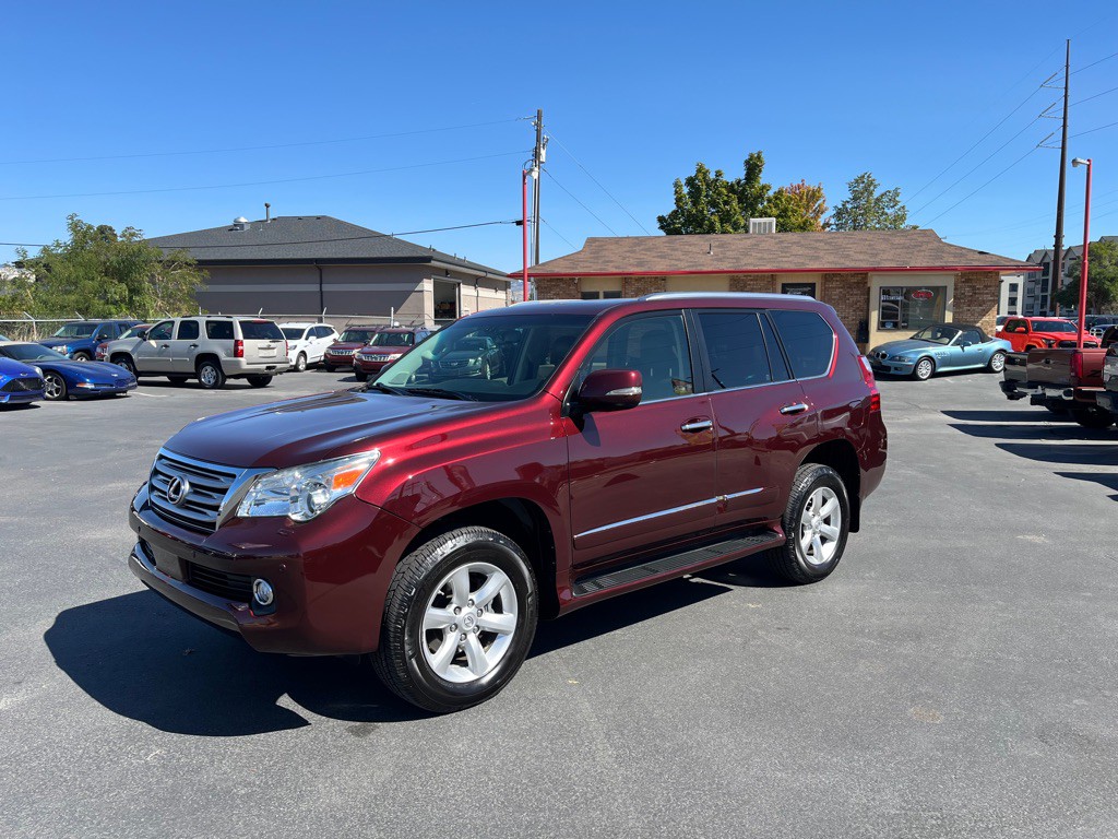 2011 Lexus GX Image 2