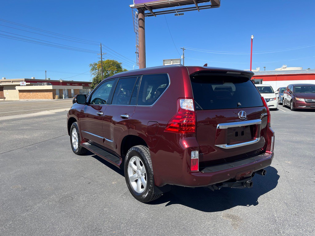 2011 Lexus GX Image 4