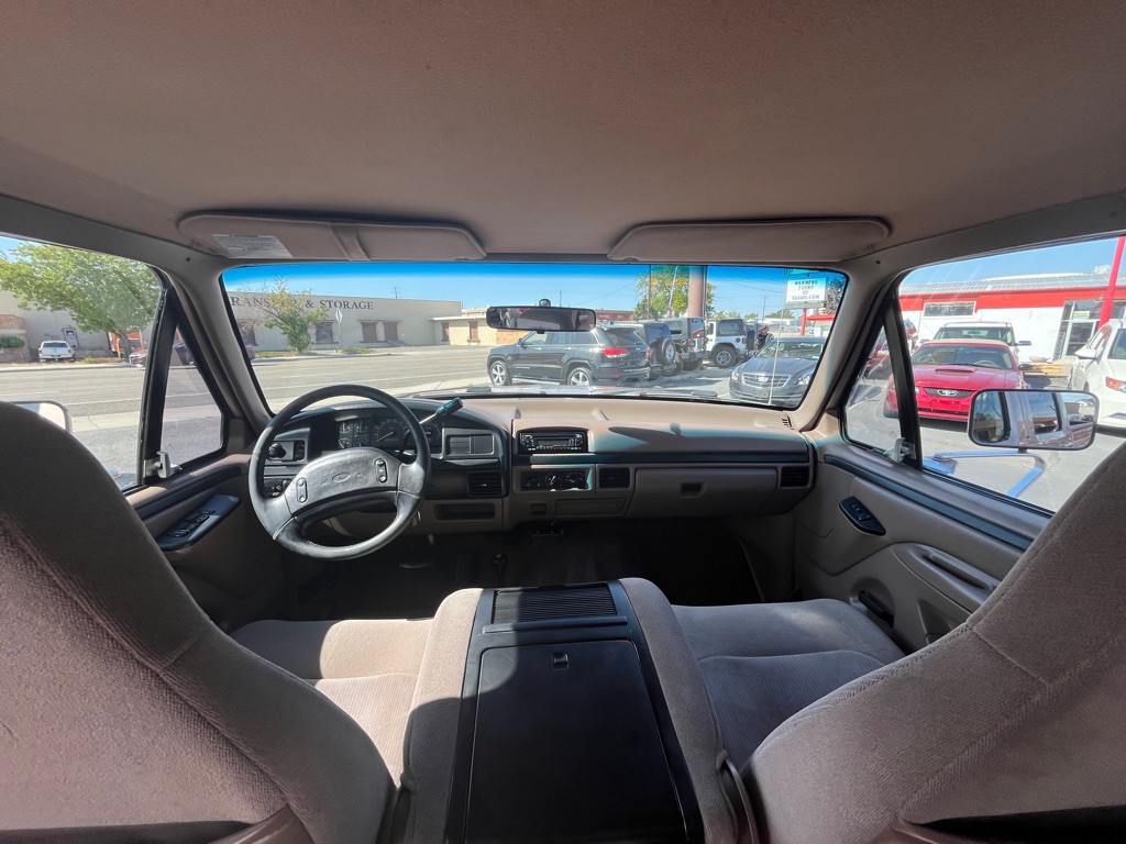 1997 Ford F-350 Image 10