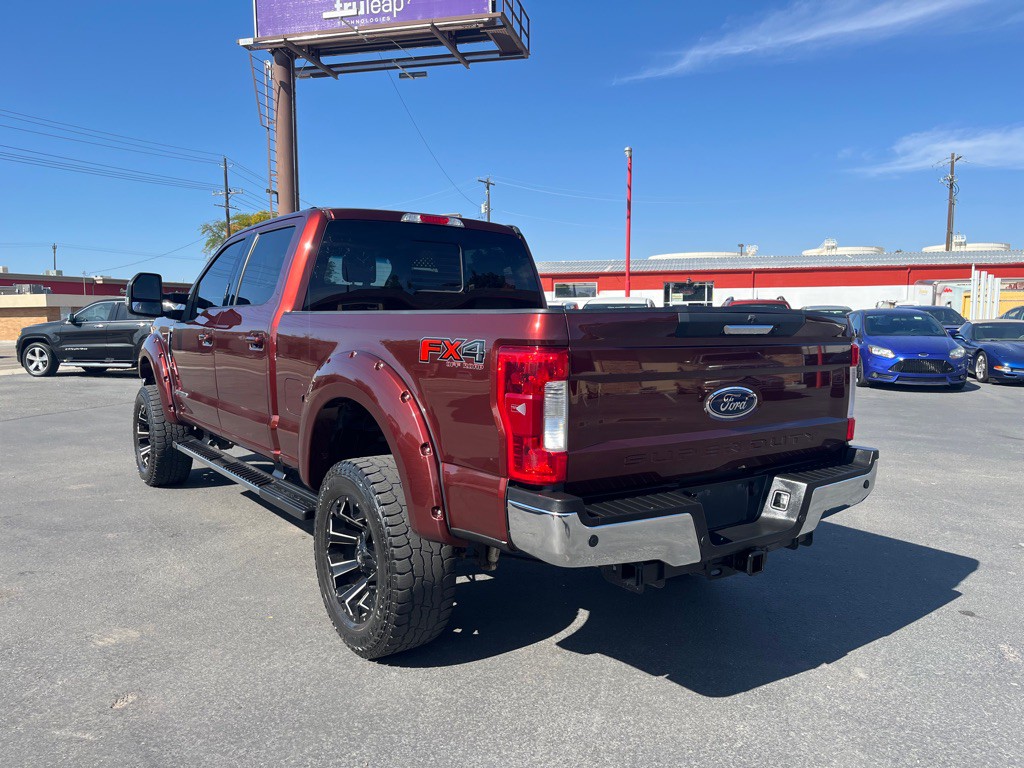 2017 Ford F-350 Image 4