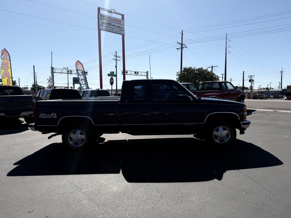 1998 Chevrolet C/K Image 6