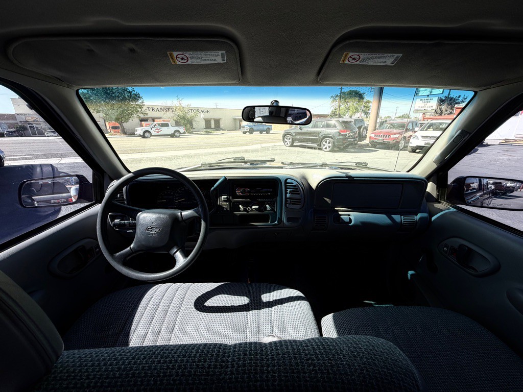 1998 Chevrolet C/K Image 11