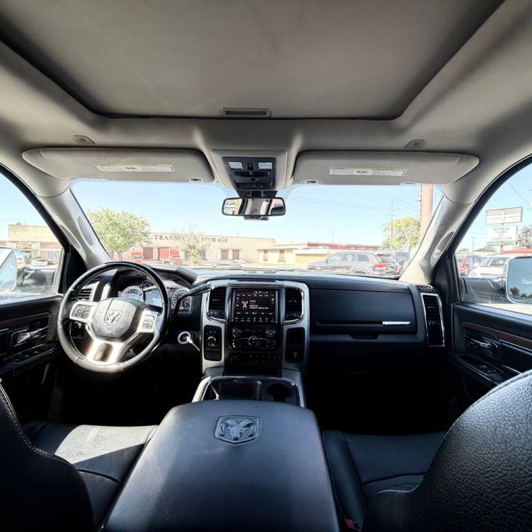 2018 RAM 3500 Image 10
