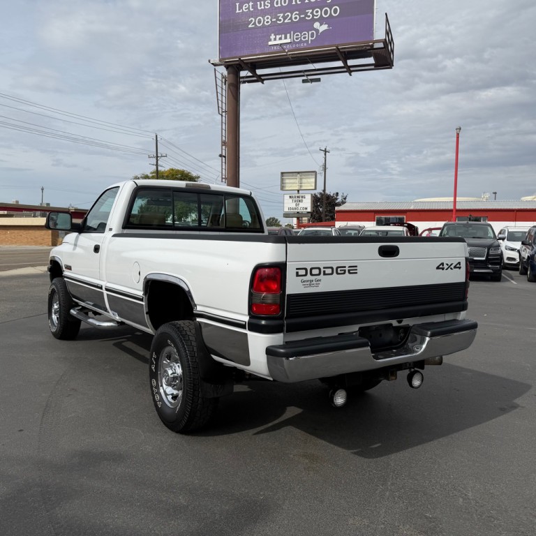 1997 Dodge Ram 2500 Image 4