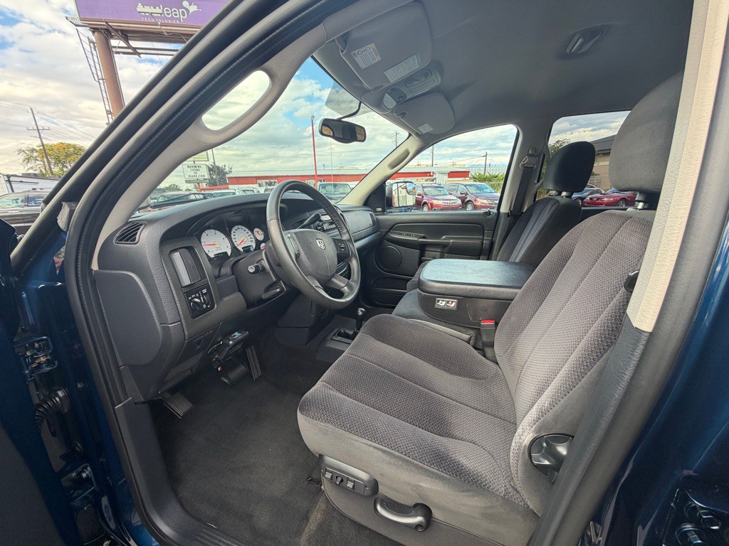 2004 Dodge Ram 2500 Image 7