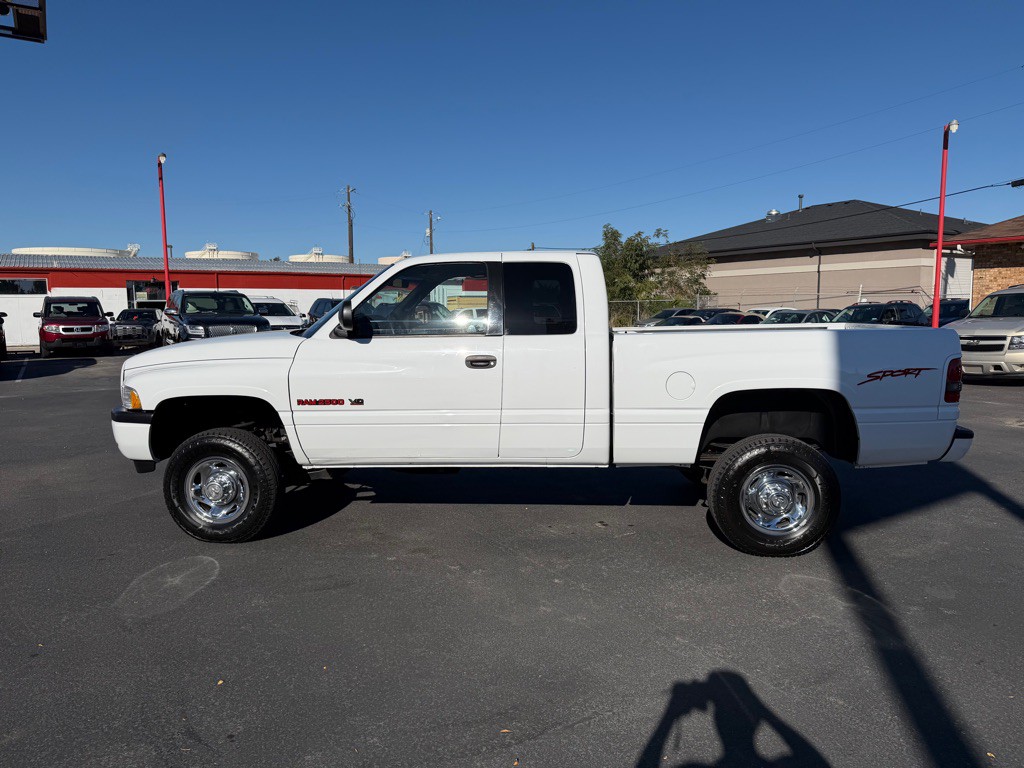 1998 Dodge Ram 2500 Image 3