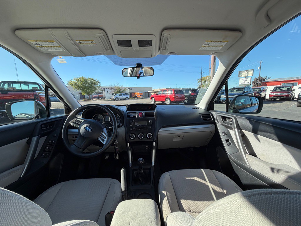 2014 Subaru Forester Image 10