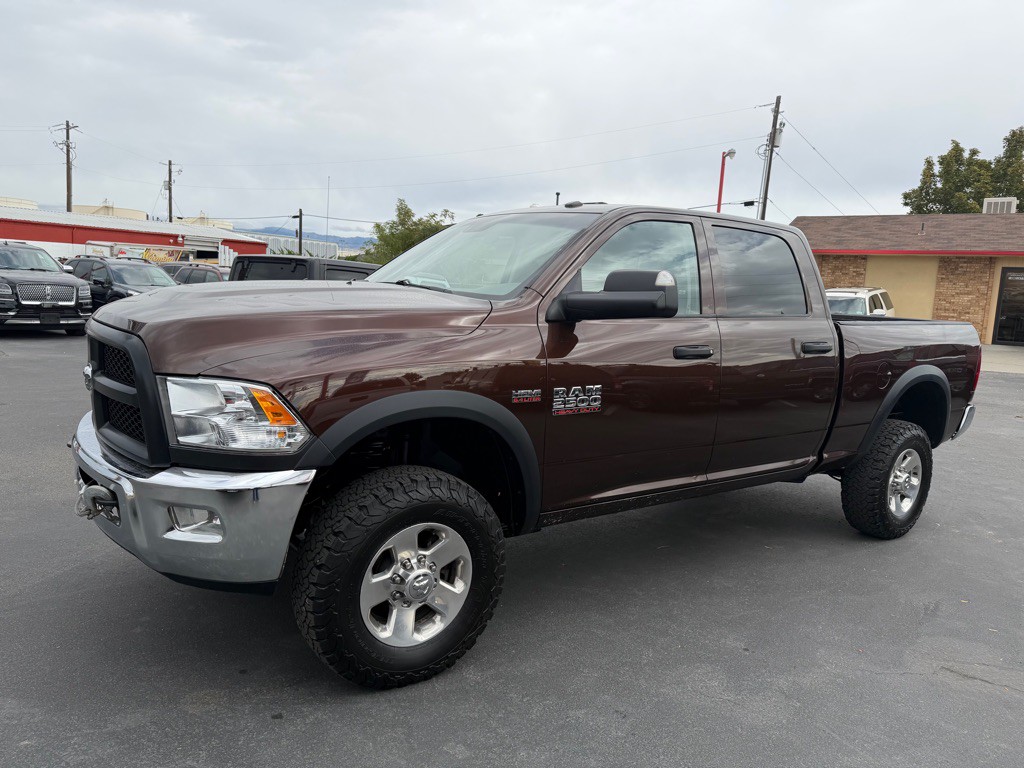 2015 RAM 2500 Image 2