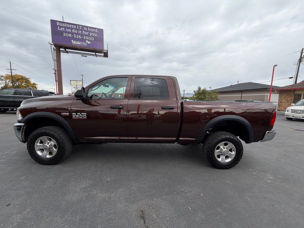 2015 RAM 2500 Image 3
