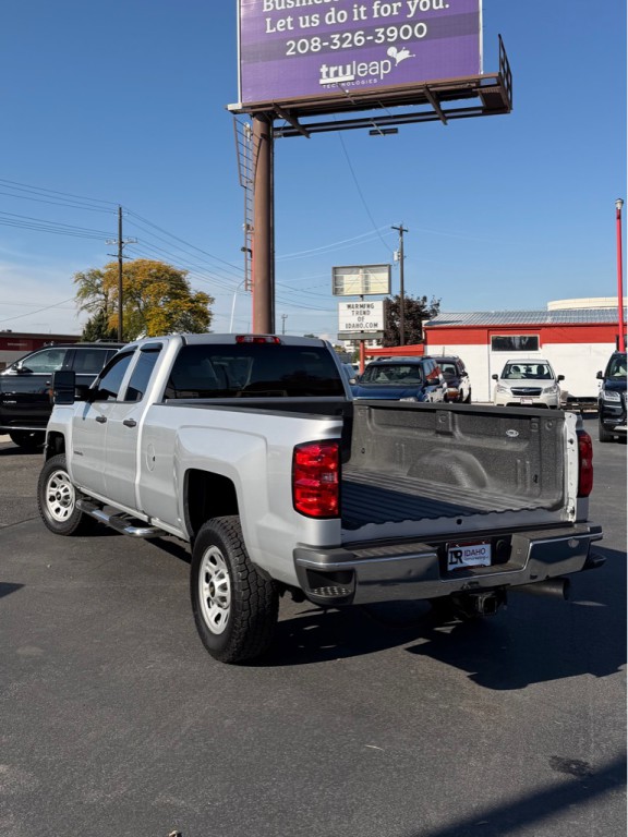 2018 Chevrolet Silverado 1500 Image 4