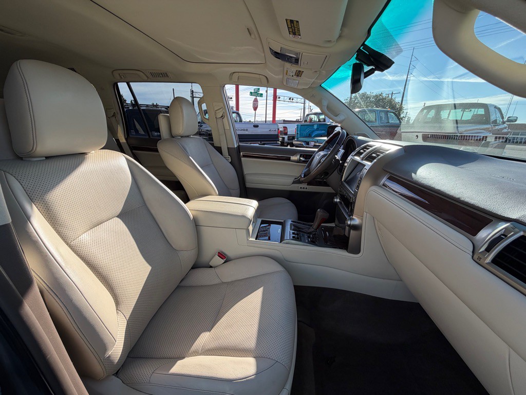 2012 Lexus GX Image 9