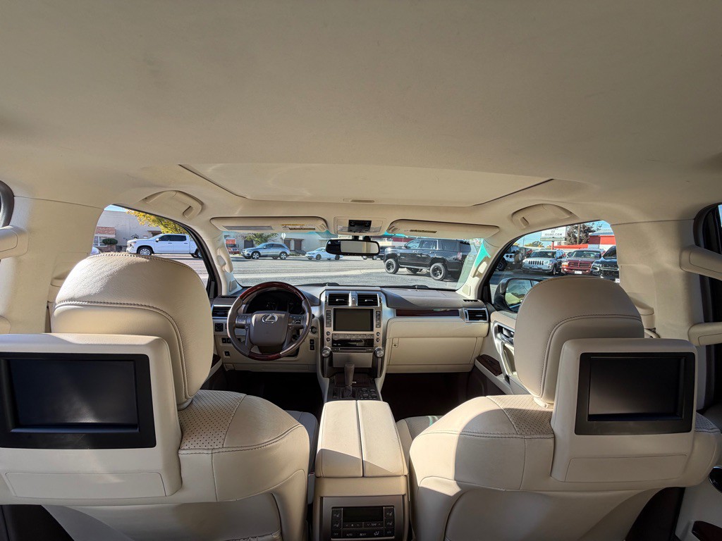 2012 Lexus GX Image 14