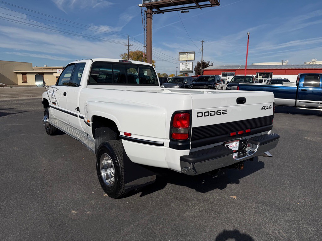 1996 Dodge Ram 3500 Image 4