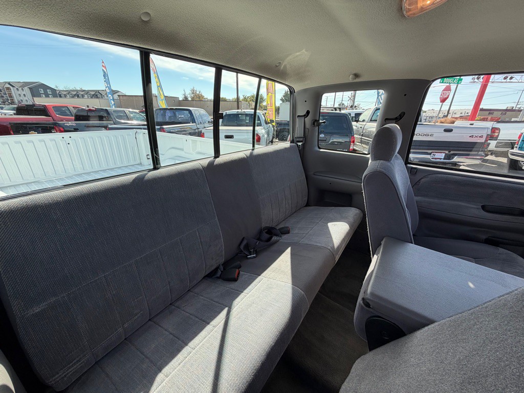1996 Dodge Ram 3500 Image 9