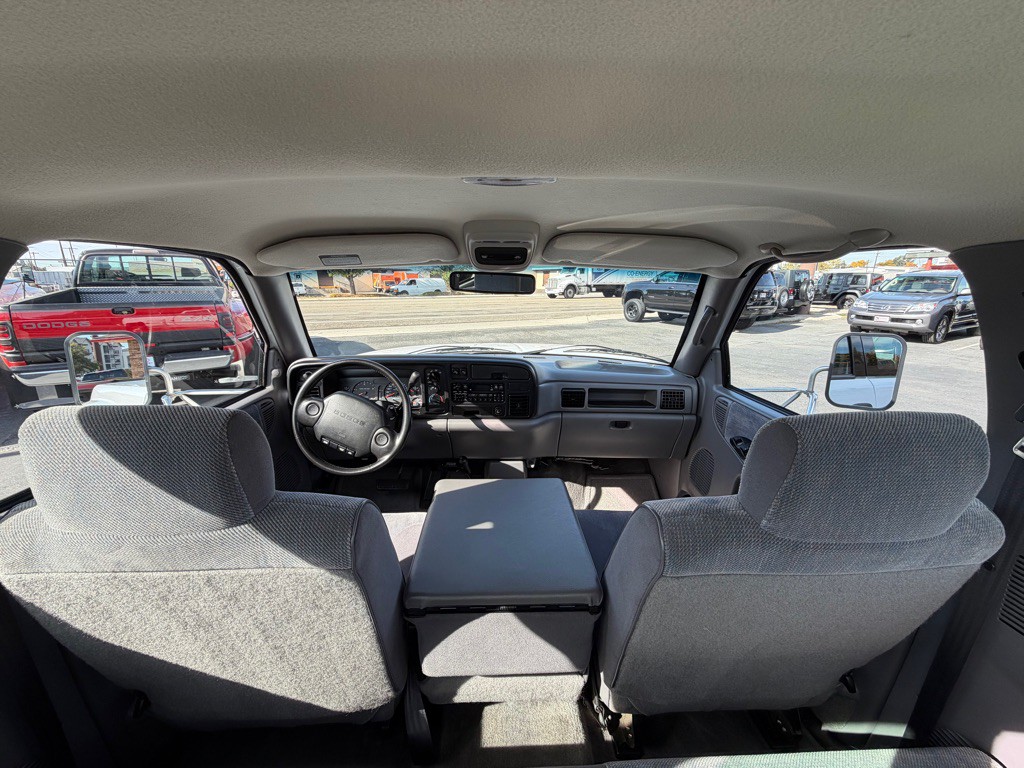 1996 Dodge Ram 3500 Image 10