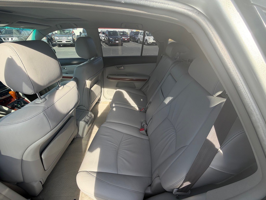 2007 Lexus RX Image 9