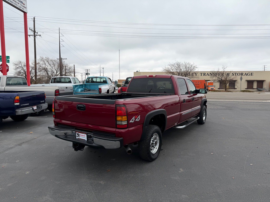 2004 GMC Sierra Image 5