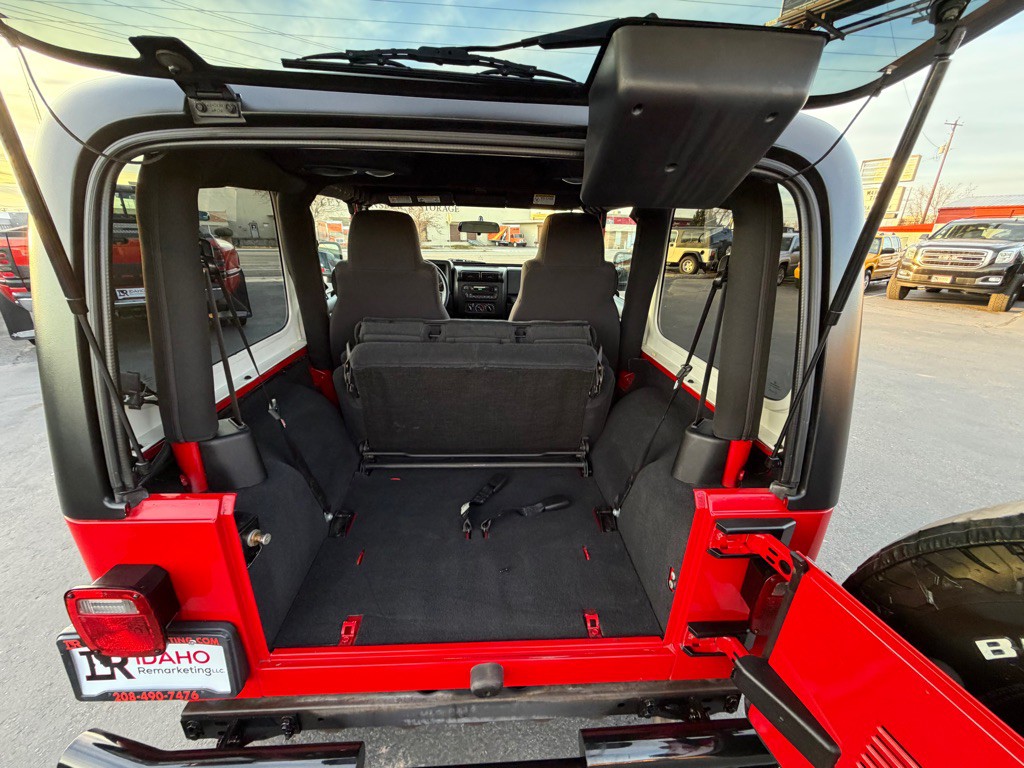 2006 Jeep Wrangler Image 9