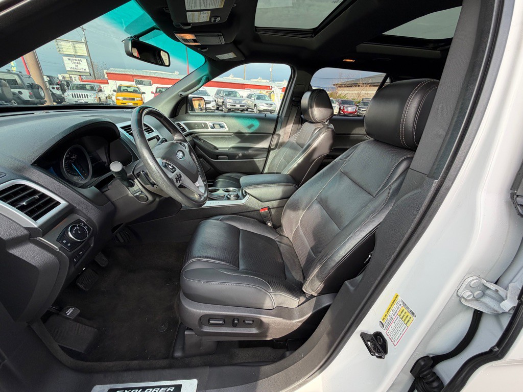 2014 Ford Explorer Image 10