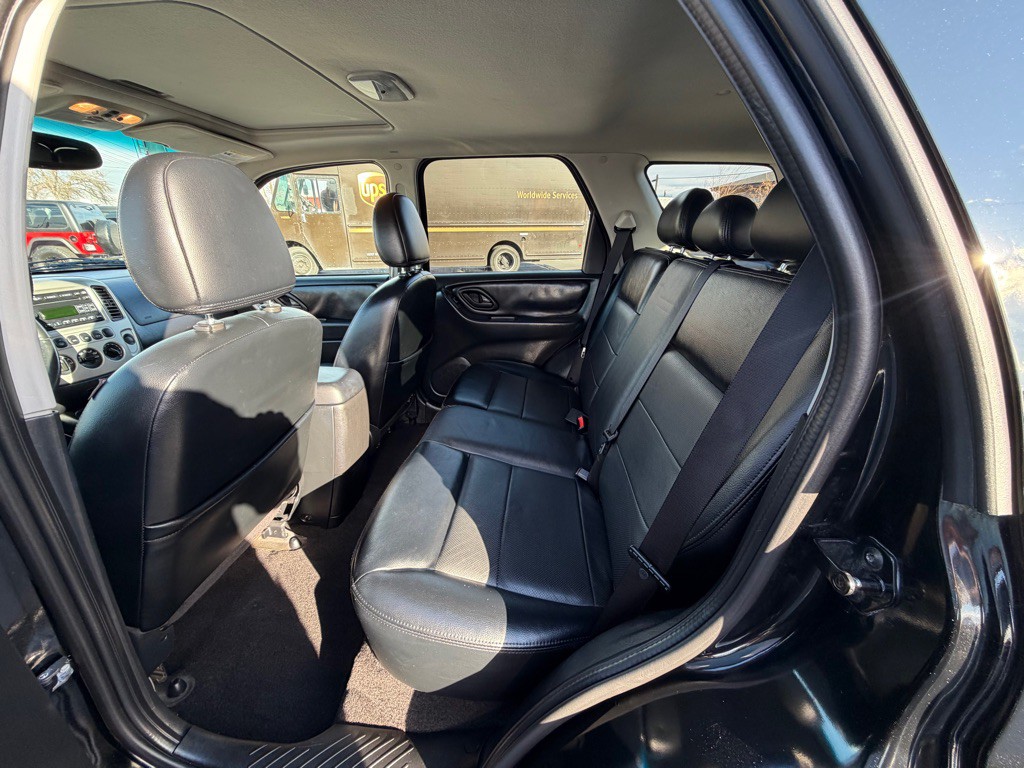 2006 Ford Escape Image 9